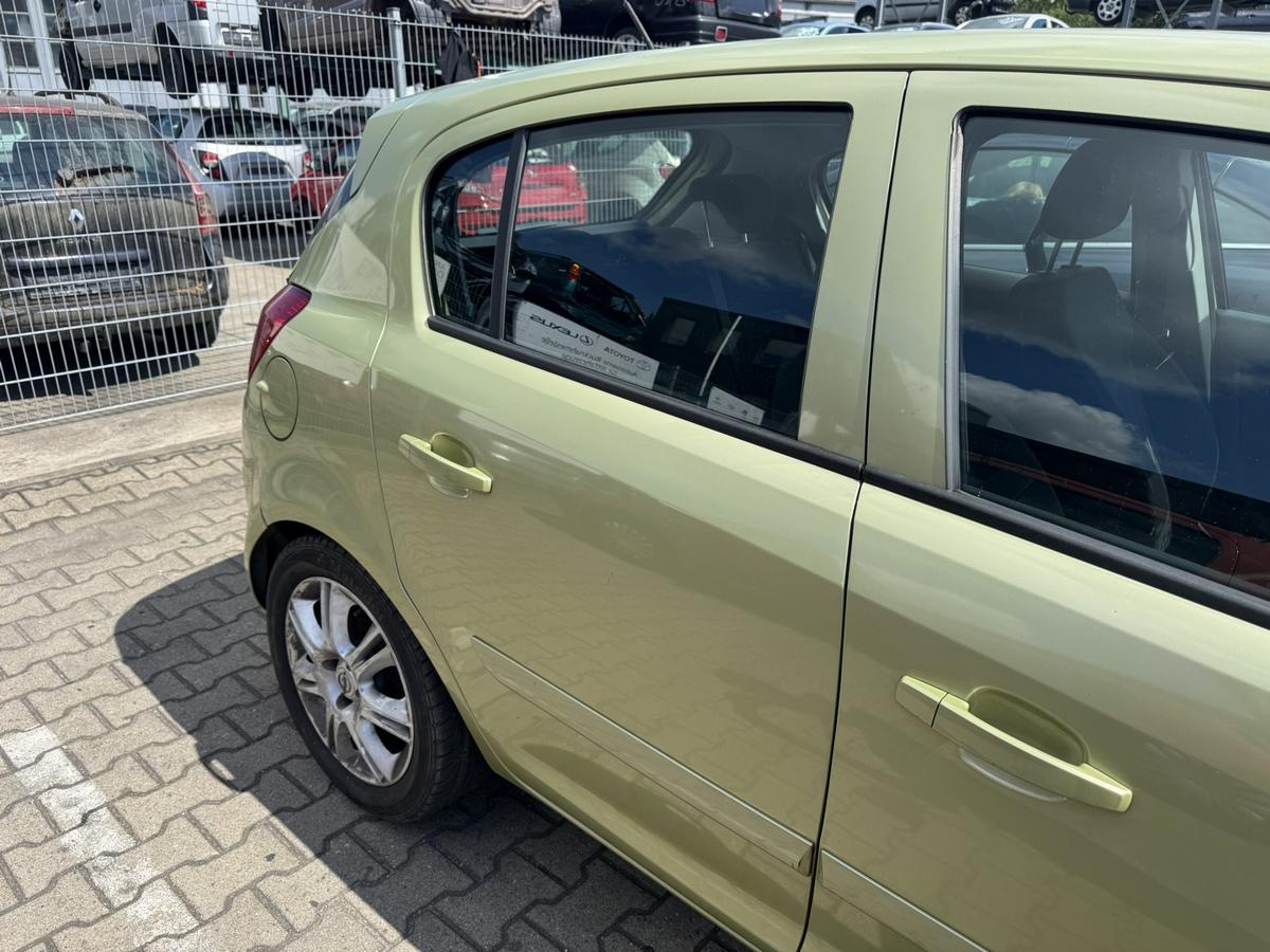 Opel Corsa D original T&uuml;r hinten rechts Z30E Green Tea Metallic Rohbau Bj.2006